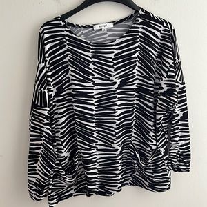 SYMPLI crop top long sleeved size M